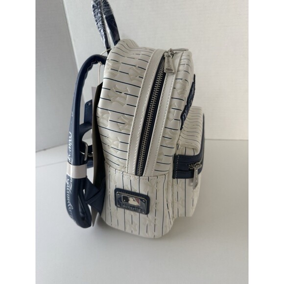 Loungefly New York Yankees Pinstripe Mini Backpack NY MLB Funko Bag New NWT Flaw main image 4